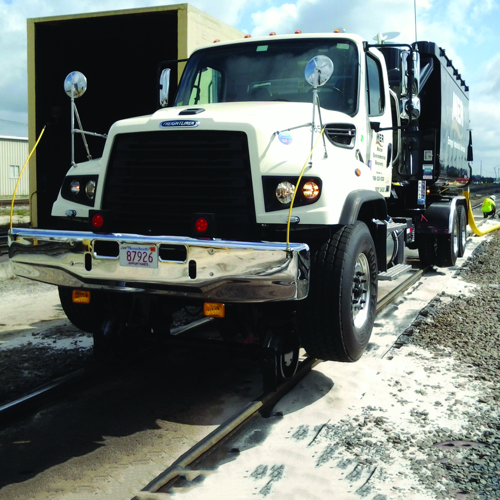 Railroad Remediation & Railcar Cleaning Services MER